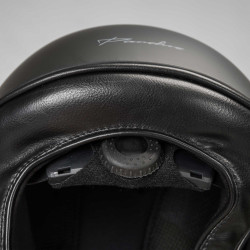 EQ3 Pardus gladde helm Back on Track met draaiknop EQ3 Pardus gladde helm Back on Track met draaiknop