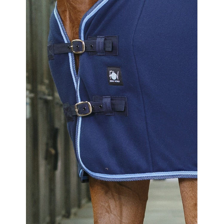 Fleece deken Riding World met kruissingels 230g Fleece deken Riding World met kruissingels 230g
